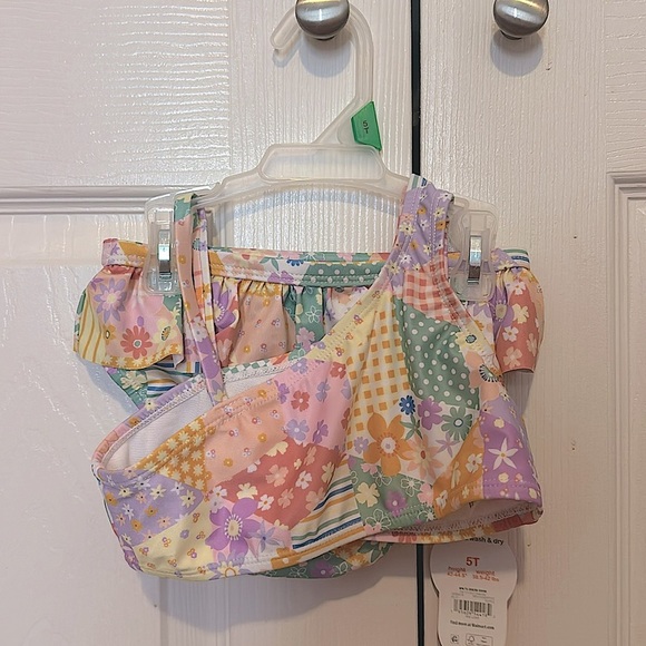 Girls Swimsuits Bathing Suits Brand New With Tags Two Piece NwT 5T - Picture 3 of 4